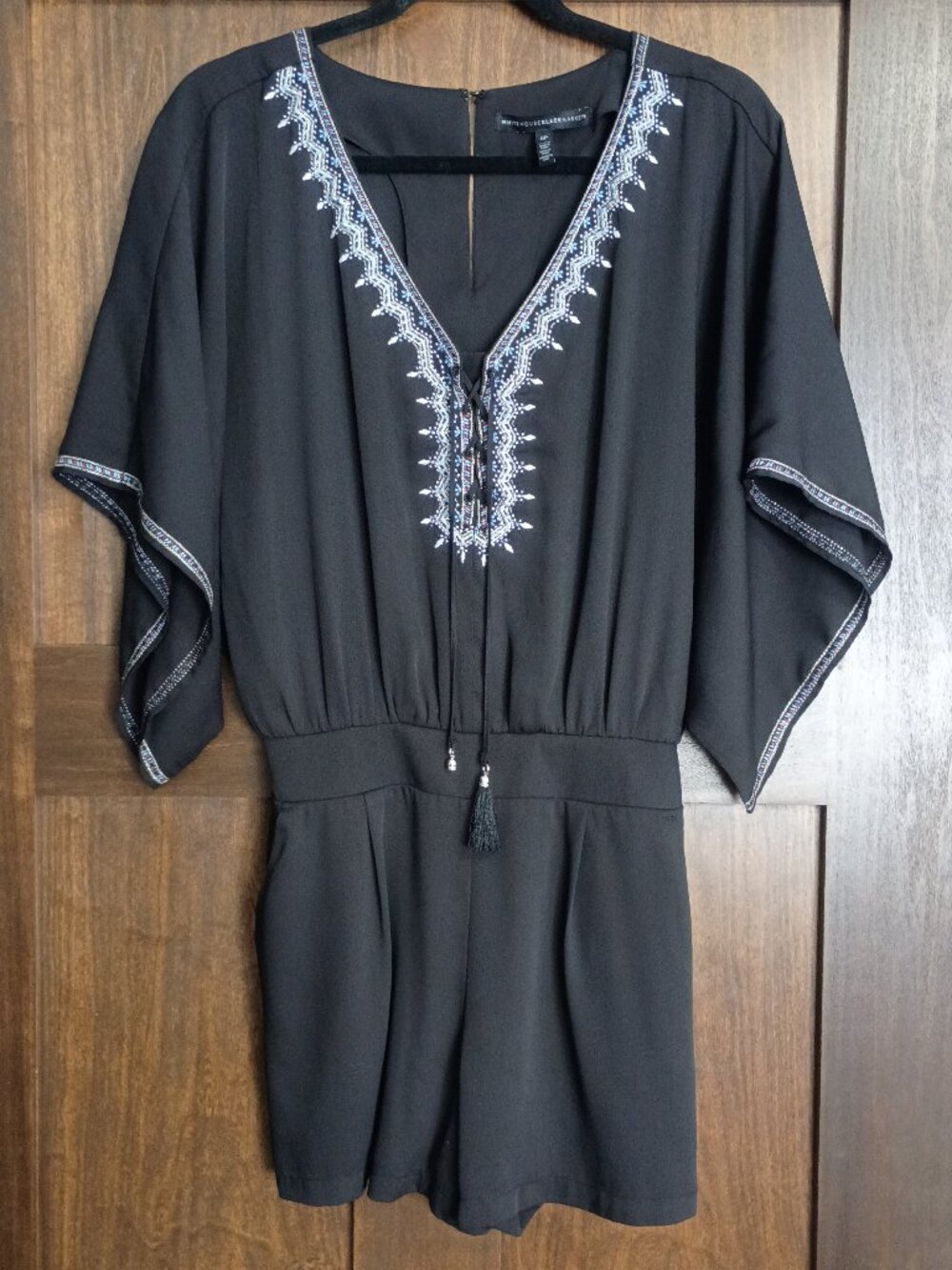 White House Black Market Kimono Sleeve Embroidered